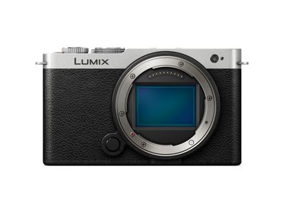 LUMIX S9 Black / Silver Body