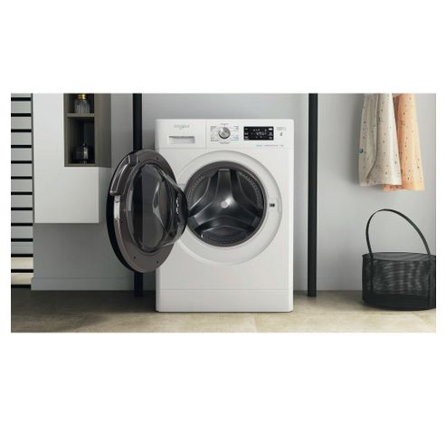 FFBBE 7448 BV F  Whirlpool