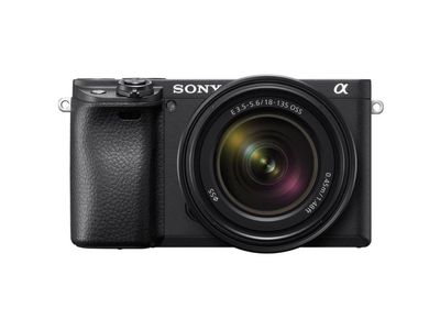 A6400B + SEL 18-135 Black