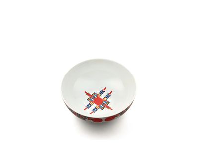 Holyhedrics Pastry and nut bowl in decorated porcelain.