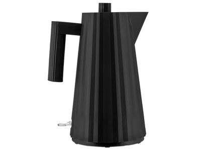 Plissé Electric kettle in  thermoplastic resin, black. US plug. 1500W