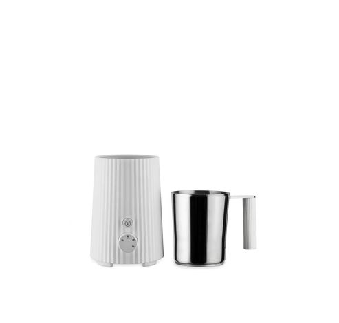 Plissé Multi-function induction milk frother in thermoplastic resin, white. Jug in 18/10 stainless steel. English plug. 600 W  Alessi