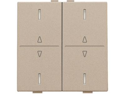 Tweevoudige toets met pijltjes 'op' en 'neer' voor drukknop met 4 bedieningsknoppen en 4 feedbackleds, champagne coated