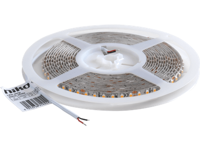 Ledstrip op rol met 120 leds per meter. Kleur leds: 3000 K (warm witte leds)