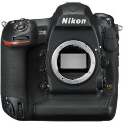 Nikon D5 Body (CF) 