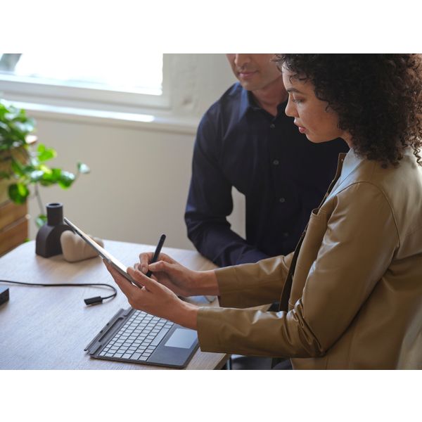 Microsoft Surface Pro Signature Keyboard blue