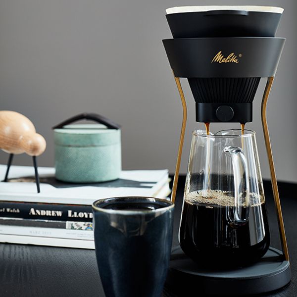 Amano pour-over koffiemaker Zwart Goud 