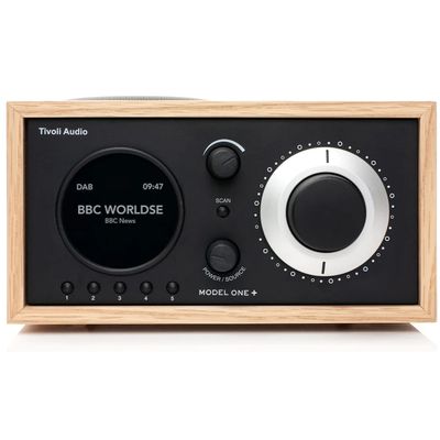 Radio One + Oak/Black  Tivoli