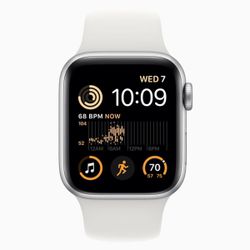 Apple Refurbished Watch SE (2022) 40mm GPS Silver C Grade 