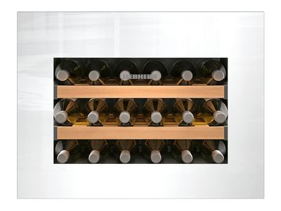 <ul class='list-attrs-tooltip'><li>Type inbouw: Inbouw</li><li>Energieklasse: G</li><li>Type wijnkast: Wijnbewaarkast</li><li>Alarm bij geopende deur: Alarm bij geopende deur</li><li>Totale netto inhoud: 47 Liter</li><li>Omkeerbare deur: Omkeerbare deur</li><li>Geluidsniveau: 32 dB(A)...</li></ul> WKEgw 582-26