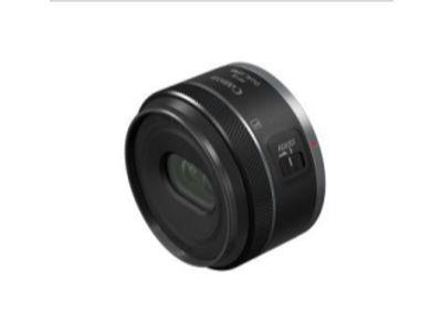 RF-S 7.8mm f/4.0 STM Dual Lens