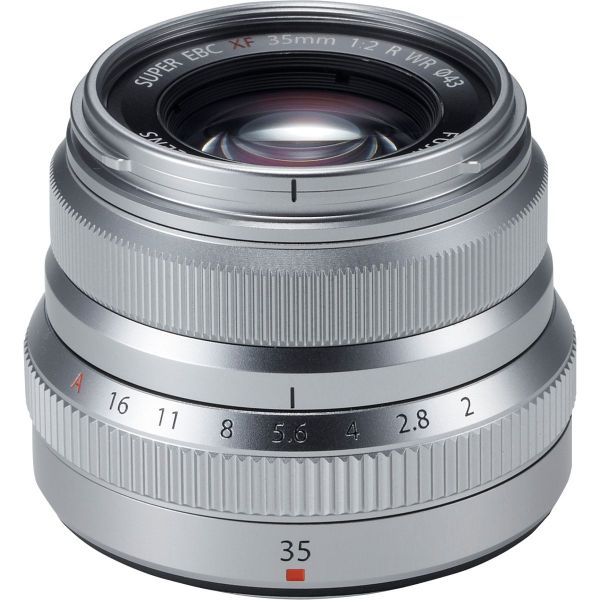 Fujifilm XF 35mm F/2.0 R WR Zilver