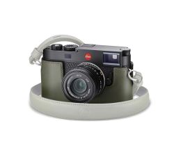 Protector M11, leather, olive-green Leica