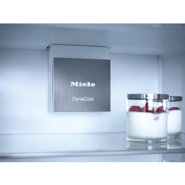 Miele K 7738 D