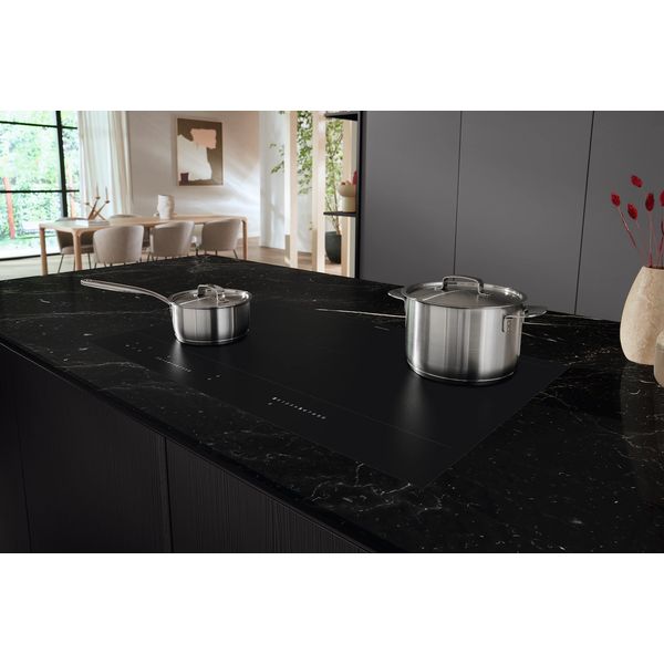 Miele KM 7576 FL 125 Gala Edition MATT BLACK