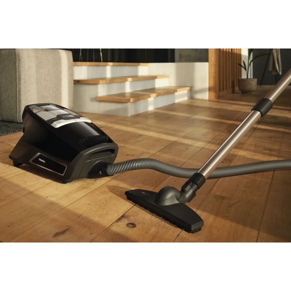 Blizzard CX1 Comfort PowerLine Obsidiaanzwart Miele