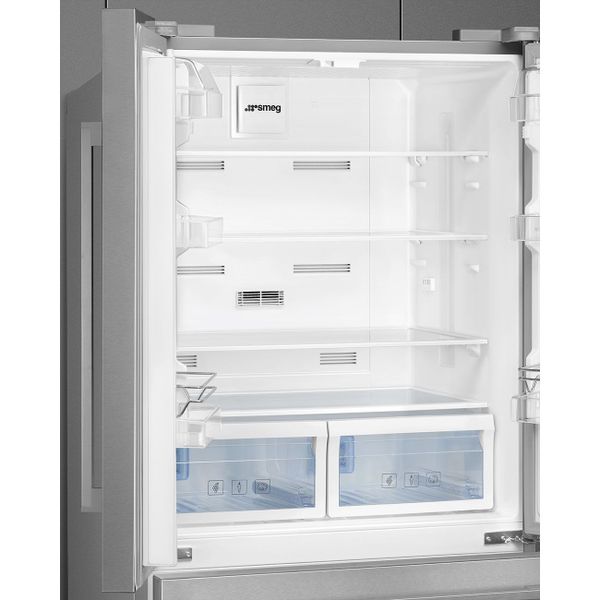 Koel-vriescombinatie met 2 deuren en 2 schuiven breedte 84cm 539L  No Frost met display inox 