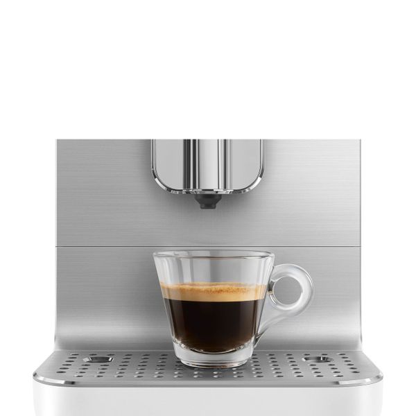 BCC13 Bean to cup Volautomatische koffiemachine automatisch melksysteem mat wit met inox 