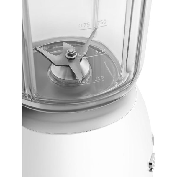 Smeg BLF03 Blender 1,5L  Tritan Renew Wit