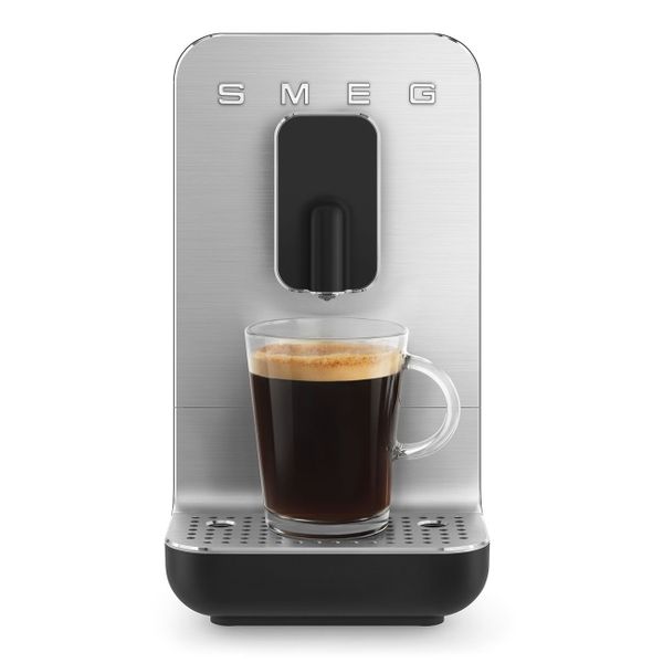 Smeg Bean to cup Volautomatische koffiemachine mat zwart met inox