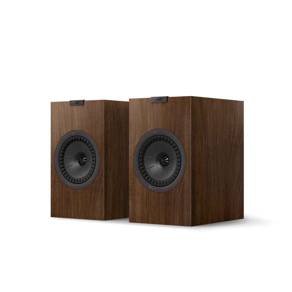 Q3 Meta 2-way bookshelf speaker? Walnut
