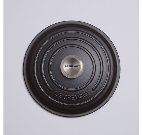 Cocotte ronde en fonte intérieur noir 18cm 1,8L noir  Le Creuset