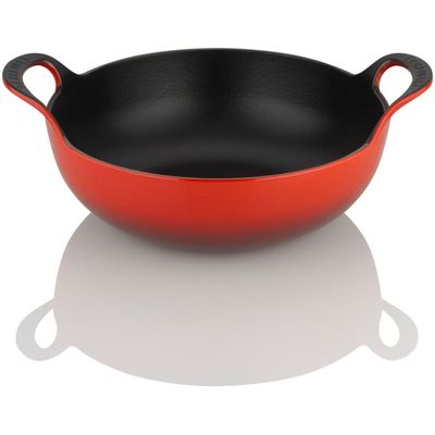 Balti Dish in Geëmailleerd Gietijzer 24 cm 2,7l Kersenrood  Le Creuset