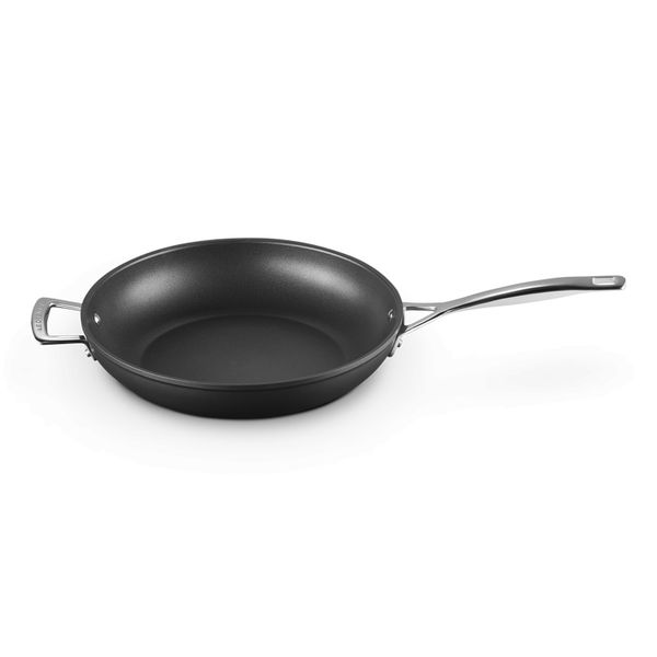 Le Creuset Sauteerpan met 4x Sterkere Anti-Aanbaklaag en Extra Handvat 30cm 3,72l Zwart