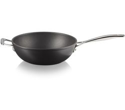 Wokpan met 4x Sterkere Anti-Aanbaklaag en Extra Handvat 26cm 3,4l Zwart Le Creuset