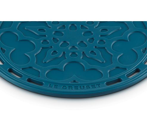 Onderzetter Bloemmotief Siliconen 20cm Deep Teal  Le Creuset