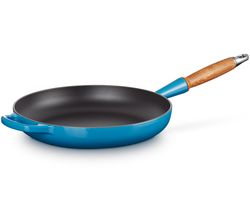 Koekenpan Signature in Geëmailleerd Gietijzer met Houten Handvat 28cm 2,6l Deep Teal Le Creuset