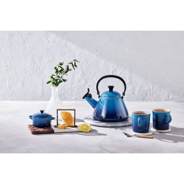 Le Creuset Kone Fluitketel Azure 1,6l