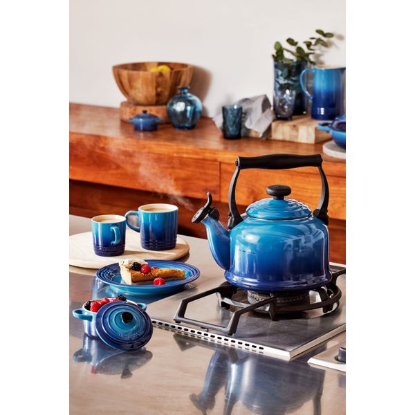 Le Creuset Tradition Fluitketel Azure 2,1l