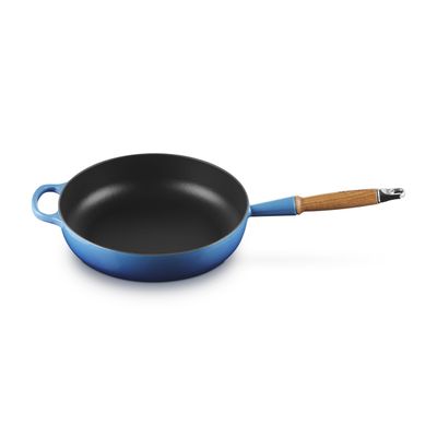 Sauteuse Signature in Geëmailleerd Gietijzer met Houten Handvat Azure 28cm 3,6l  Le Creuset