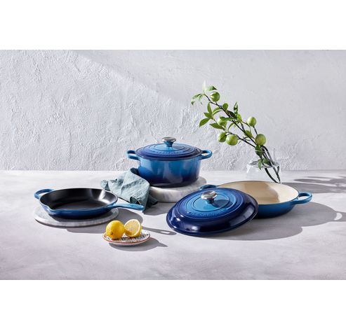 Cocotte Ronde en Fonte Emaillée Azur 26cm 5.3l  Le Creuset