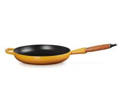 Signature Koekenpan in Geëmailleerd Gietijzer met Houten Handvat 28cm 2,6l Nectar Le Creuset