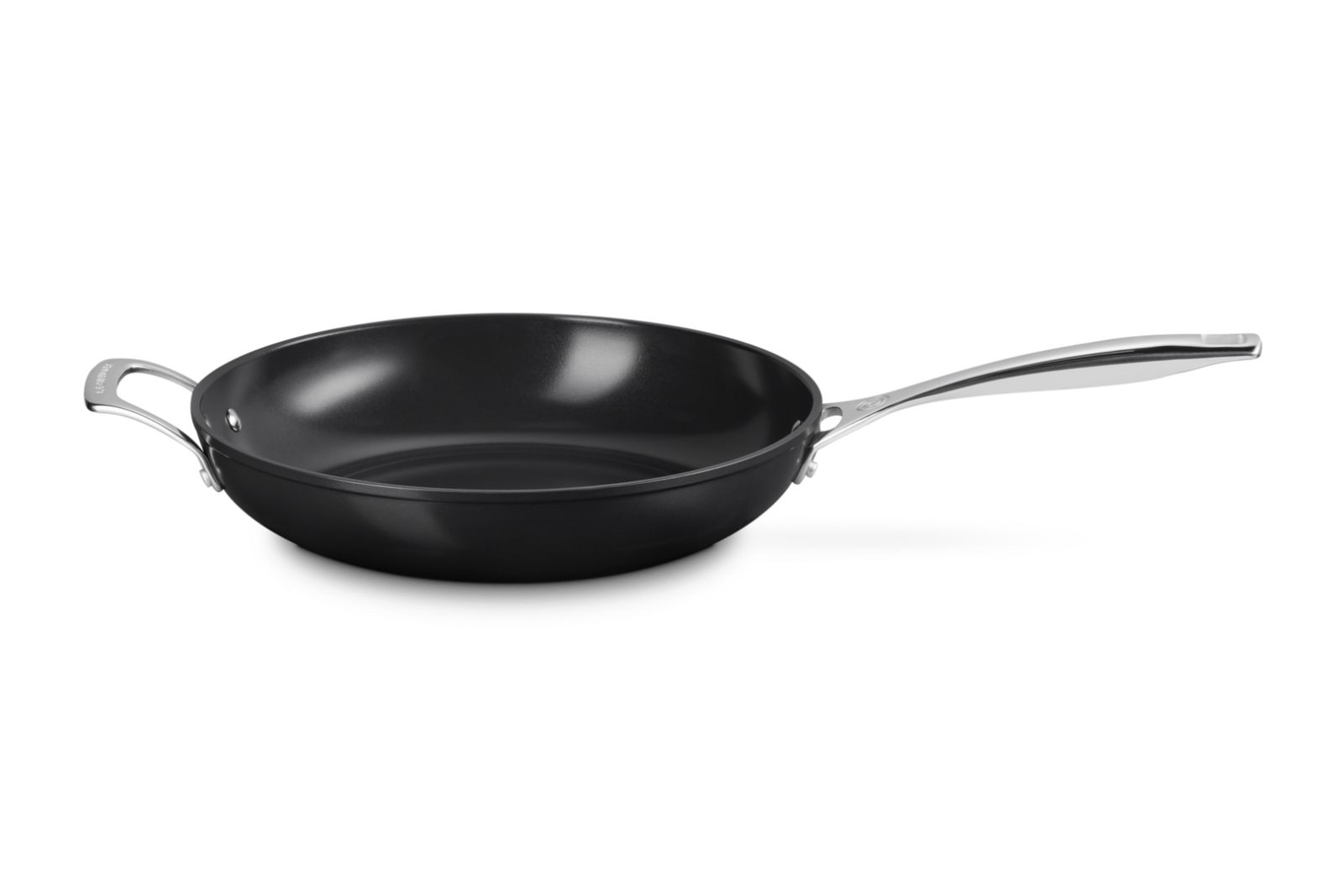 Essential Non-Stick Ceramic Sauteerpan met Hulphandvat 30cm Zwart