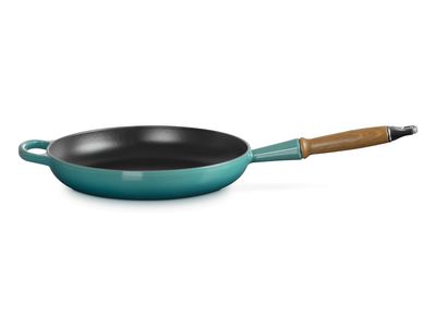 Signature Koekenpan rond in Geëmailleerd Gietijzer  met houten handvat 28cm 2,1L Bleu Riviera