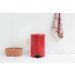 Brabantia newIcon pedaalemmer 20 liter met kunststof binnenemmer Passion Red