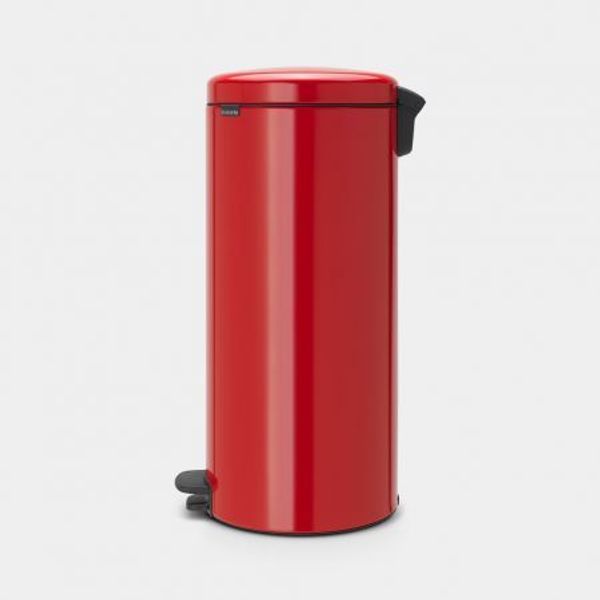 Brabantia newIcon pedaalemmer 30 liter met kunststof binnenemmer Passion Red