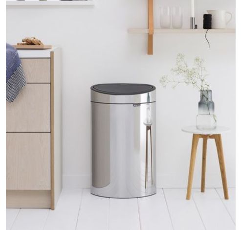 Touch Bin poubelle 40 litres avec seau intérieur synthétique Brilliant Steel  Brabantia