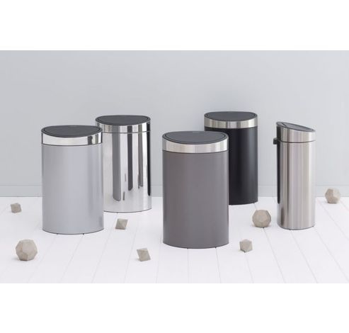 Touch Bin poubelle 40 litres avec seau intérieur synthétique Metallic Grey / Brilliant Steel  Brabantia