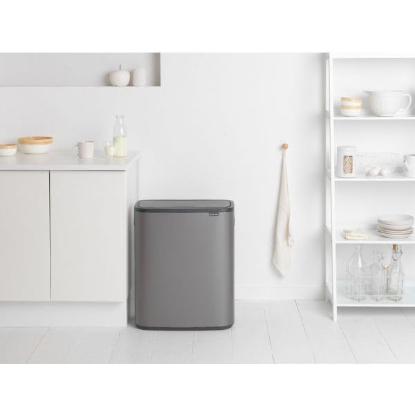 Brabantia Bo Touch Bin afvalemmer 60 liter met kunststof binnenemmer Platinum