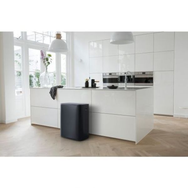 Brabantia Bo Touch Bin afvalemmer 60 liter met kunststof binnenemmer Matt Black