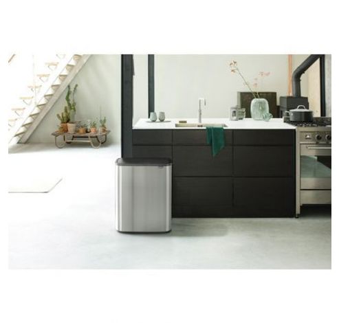 Bo Touch Bin poubelle 60 litres avec seau intérieur synthétique Matt Steel Fingerprint Proof  Brabantia