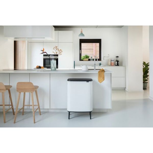 Brabantia Bo Touch Bin Hi afvalemmer 60 liter met kunststof binnenemmer White