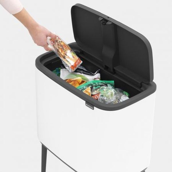 Brabantia Bo Touch Bin afvalemmer 36 liter met kunststof binnenemmer White