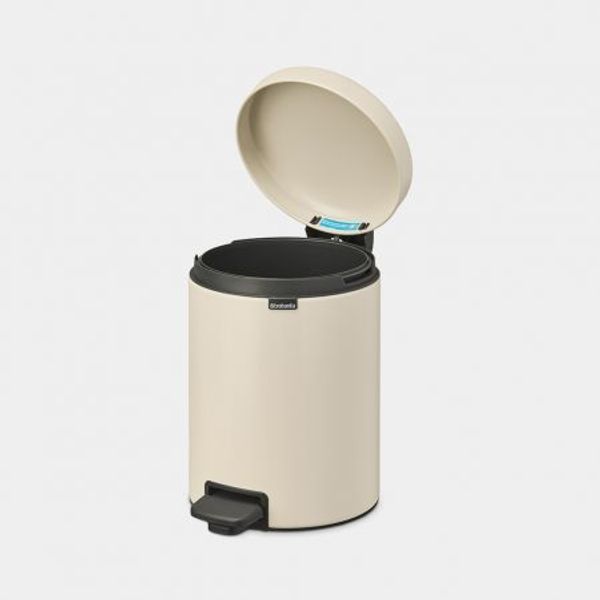 Brabantia NewIcon pedaalemmer 5 liter met kunststof binnenemmer Soft Beige