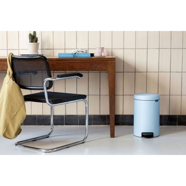 Brabantia NewIcon pedaalemmer 12 liter met kunststof binnenemmer Dreamy Blue