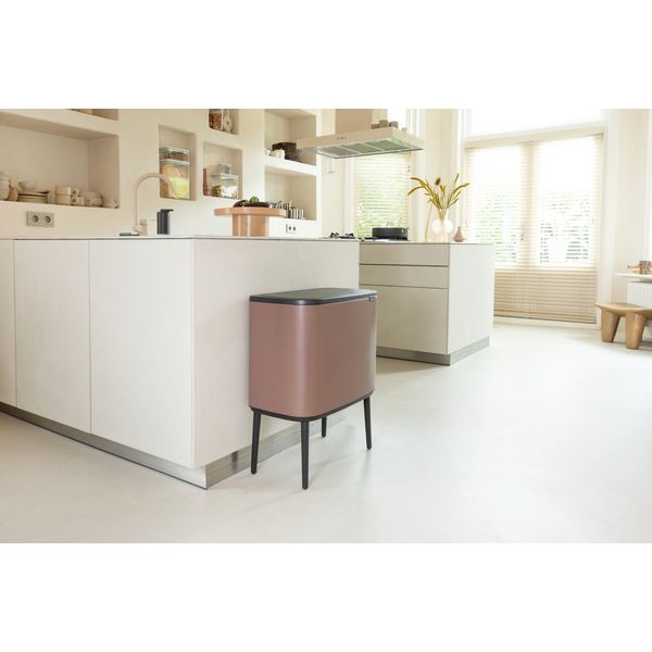 Brabantia Bo Touch Bin afvalemmer 11 + 23 liter met 2 kunststof binnenemmers Satin Taupe